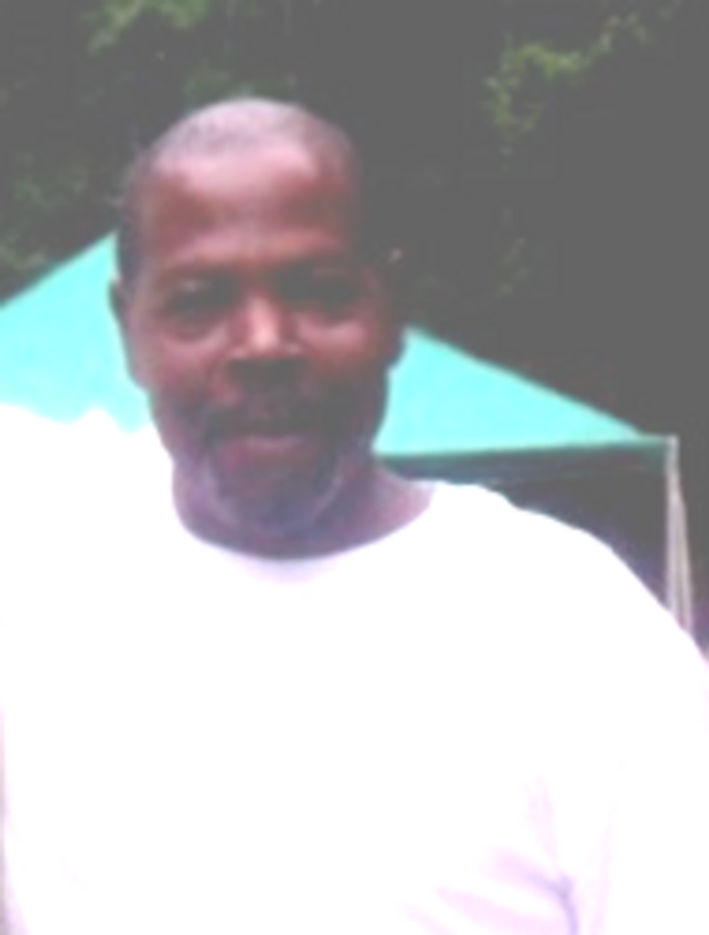 Robert Lewis Perkins Profile Photo
