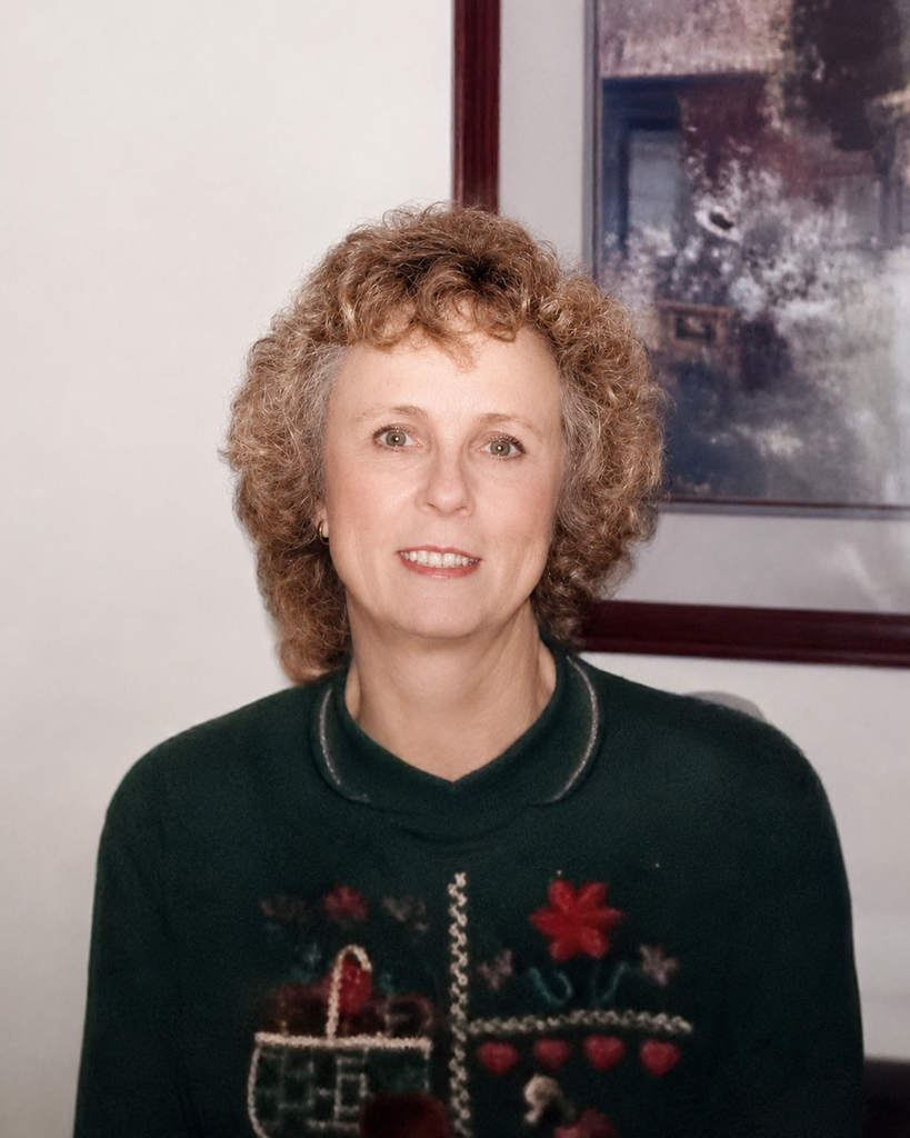 Doris Giddens Saucer