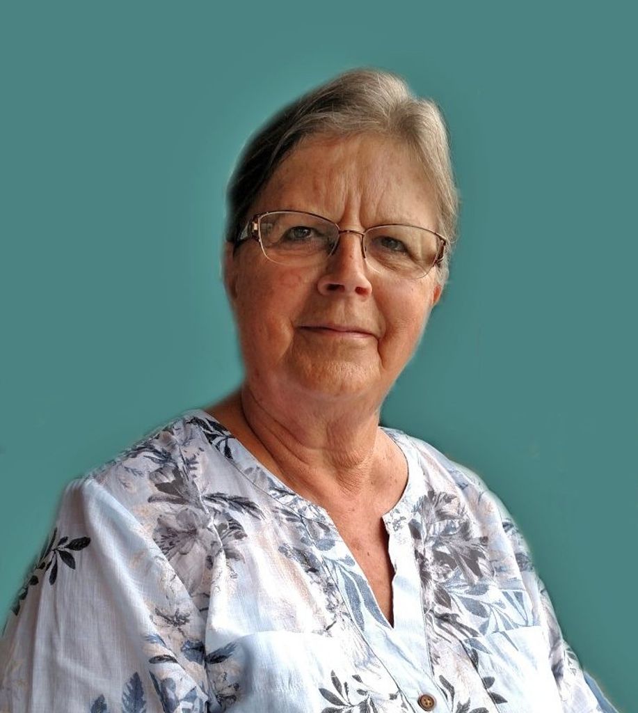Gayle Holter