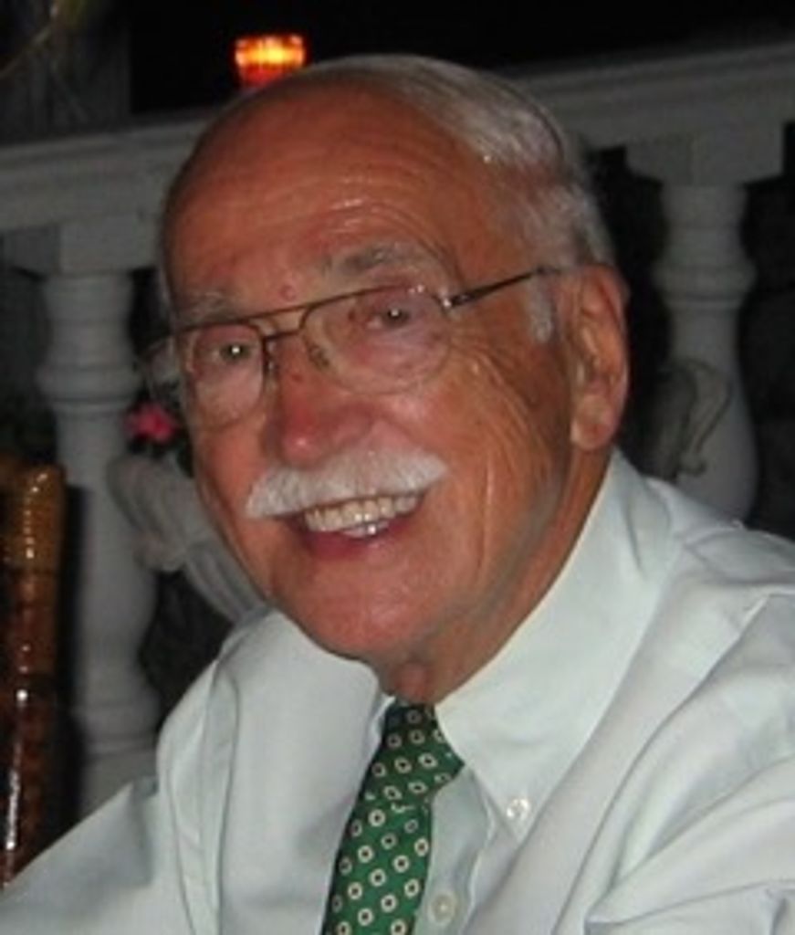 Earl S Smith