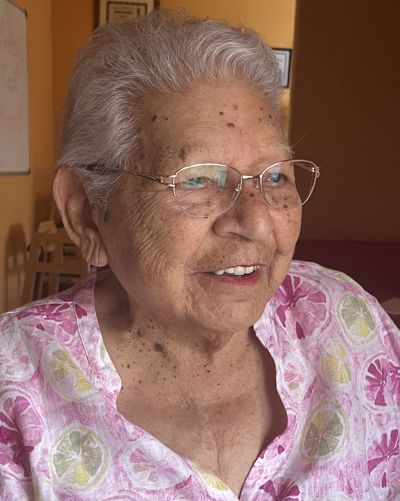 Rosa Riojas Bustamante Profile Photo