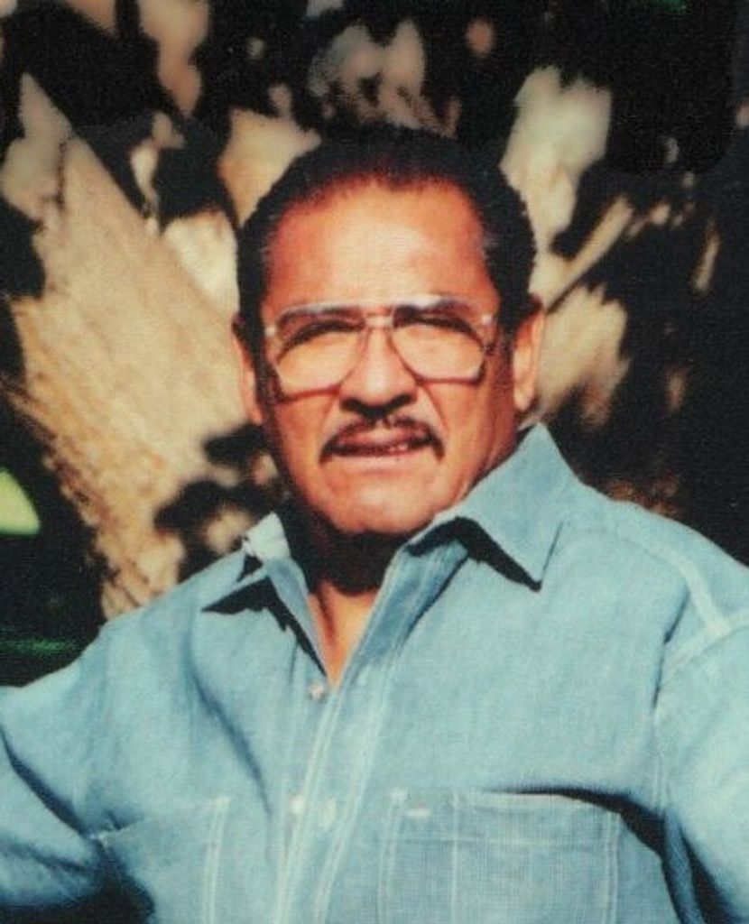 Reyes V. Robles Profile Photo
