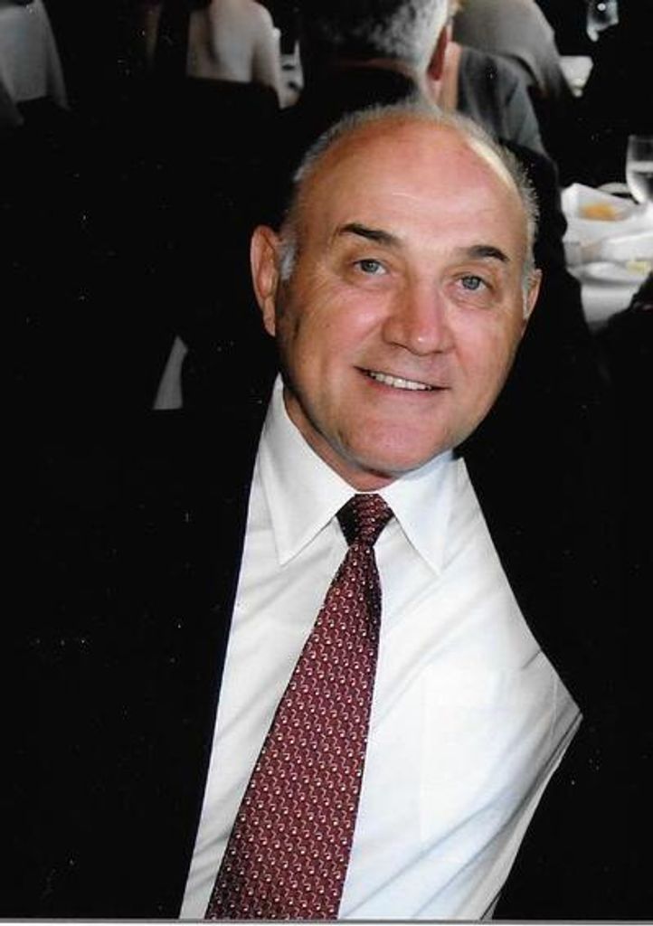 Reinhold H. Hofmann Profile Photo