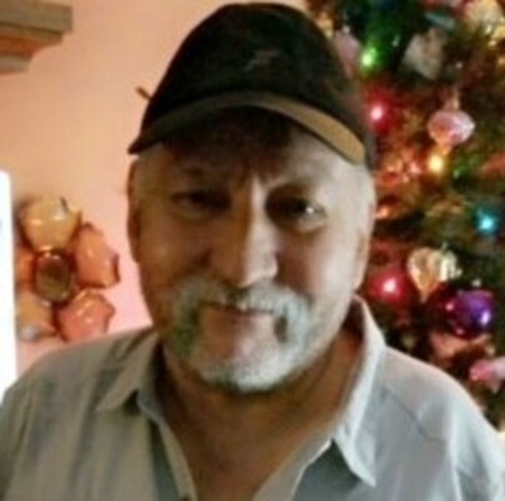 Pete Valdez Profile Photo