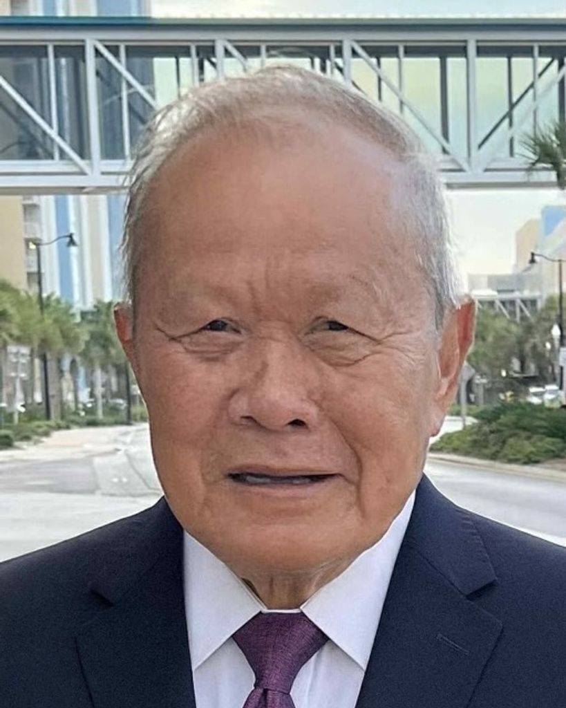 Hui Dinh Ngo Profile Photo