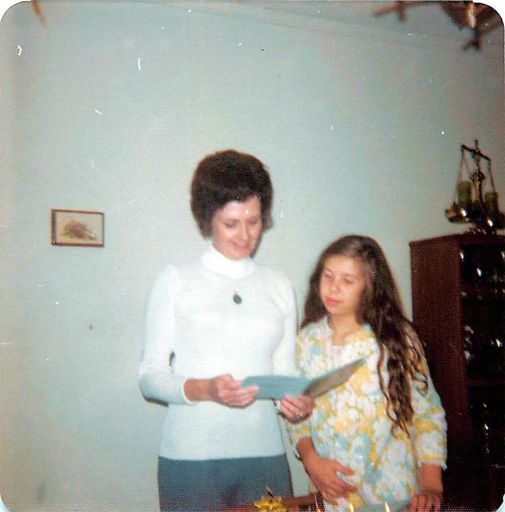 Martha Ann Segars photo gallery thumbnail 33 of 122