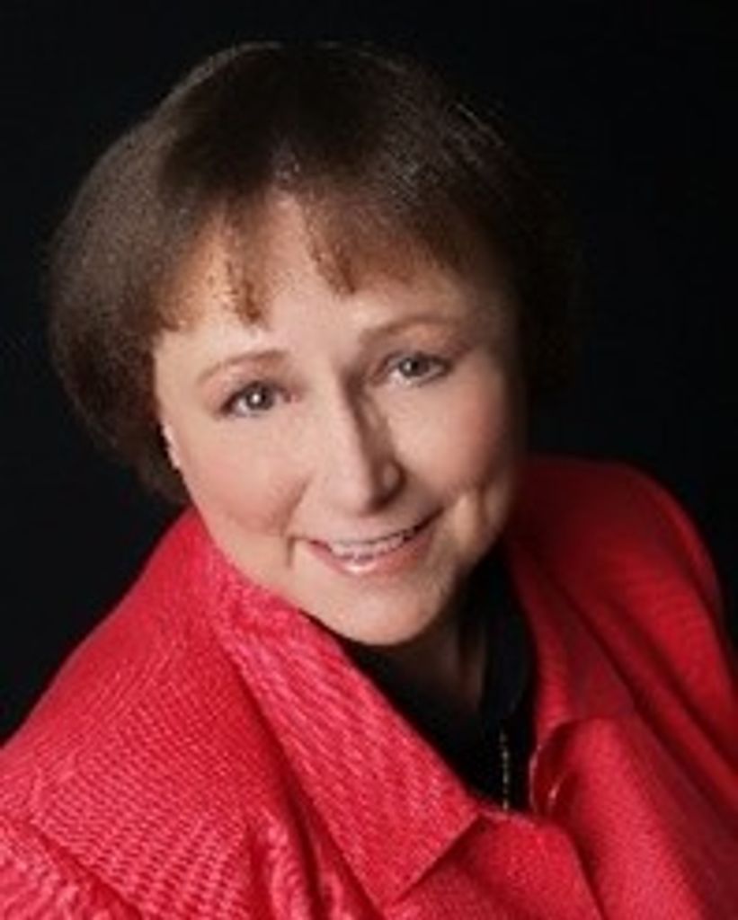Michelle "Mikki" DeMers Profile Photo
