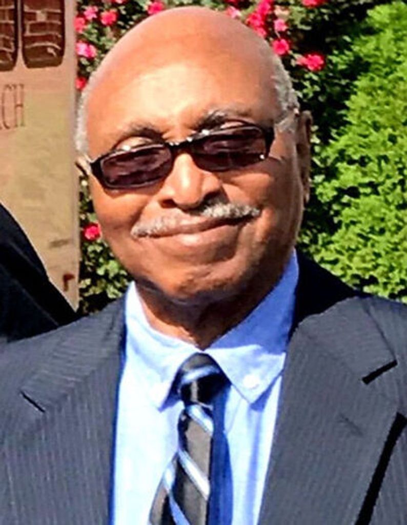Mr Richard G Sensabaugh Profile Photo