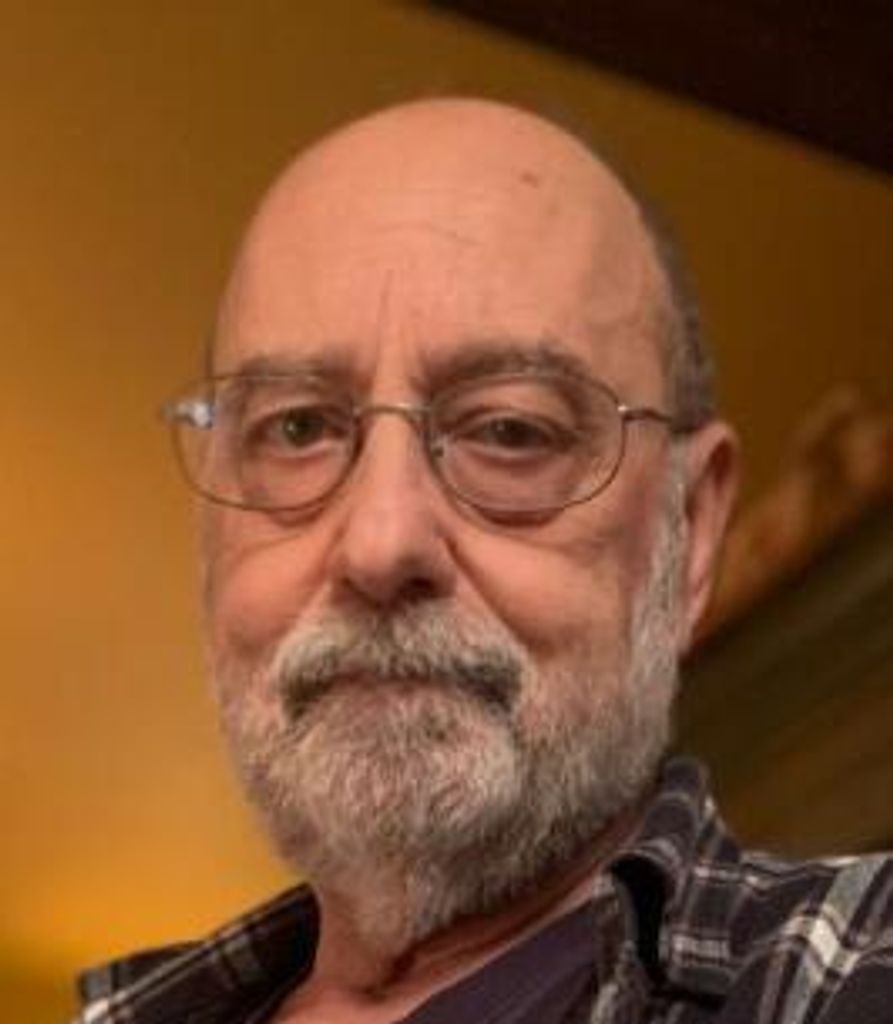 Thomas Mattina Profile Photo