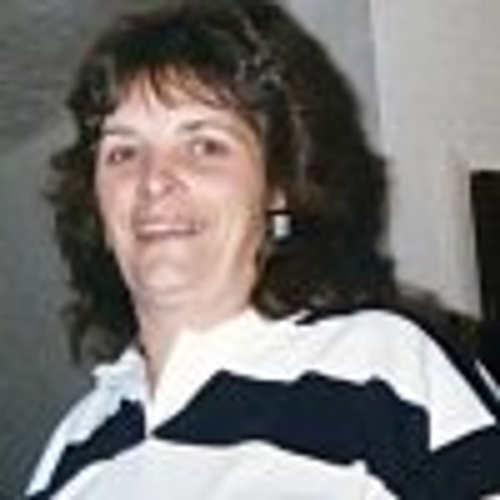 Leslie  Ann Schroeder