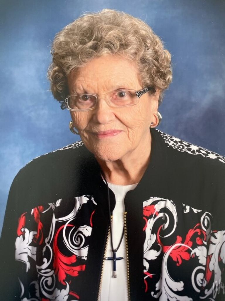 HelenMary Sysimaki Profile Photo