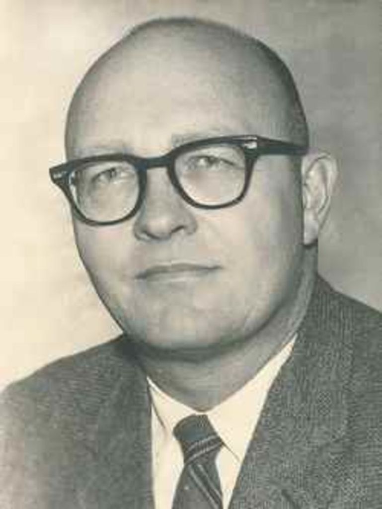 Thomas W. Worthington