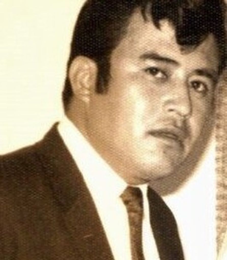 Carlos Rodriguez - Puente