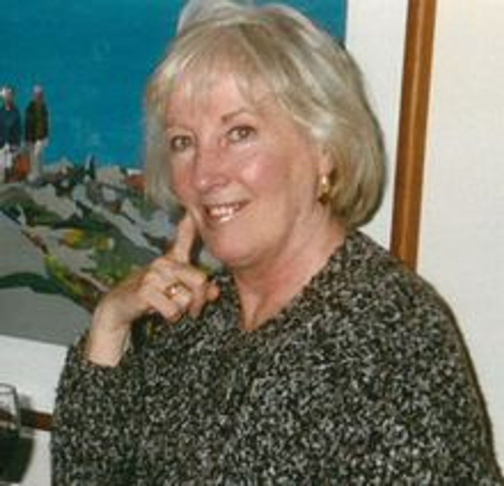 Joan  Elizabeth Ladd