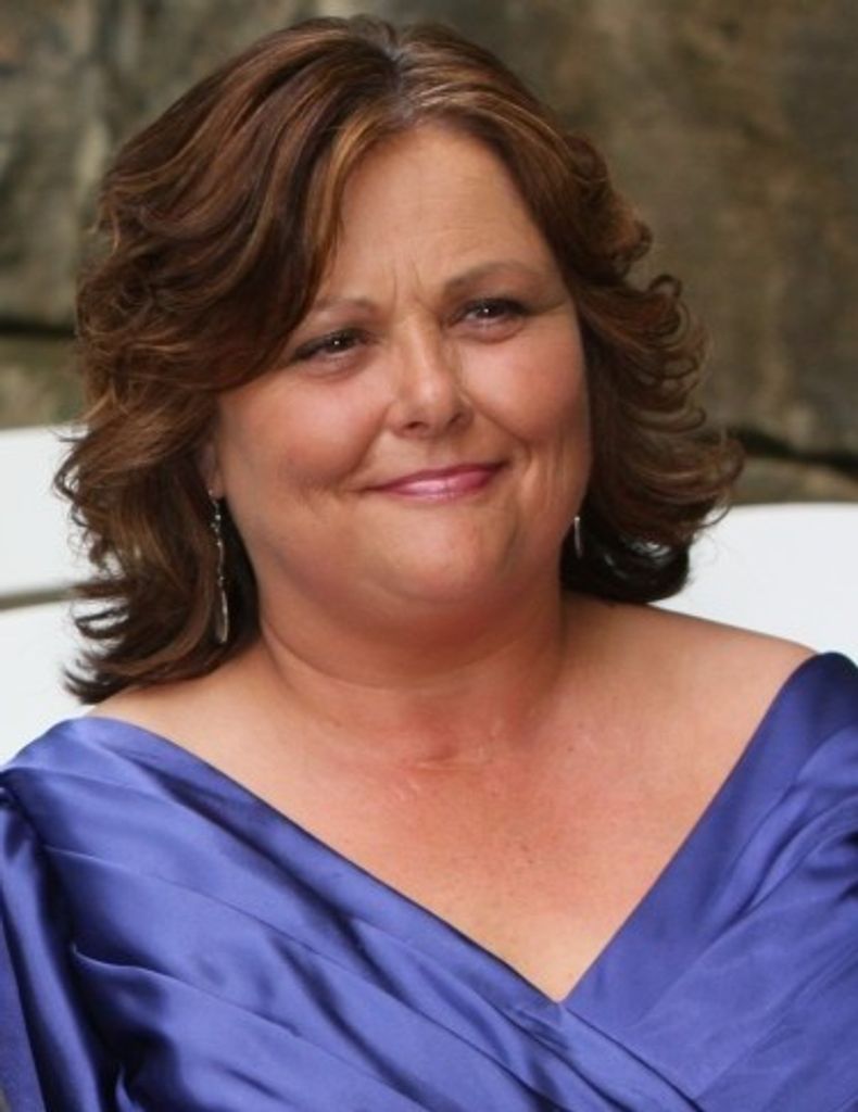 Carolyn Halsey Holcombe