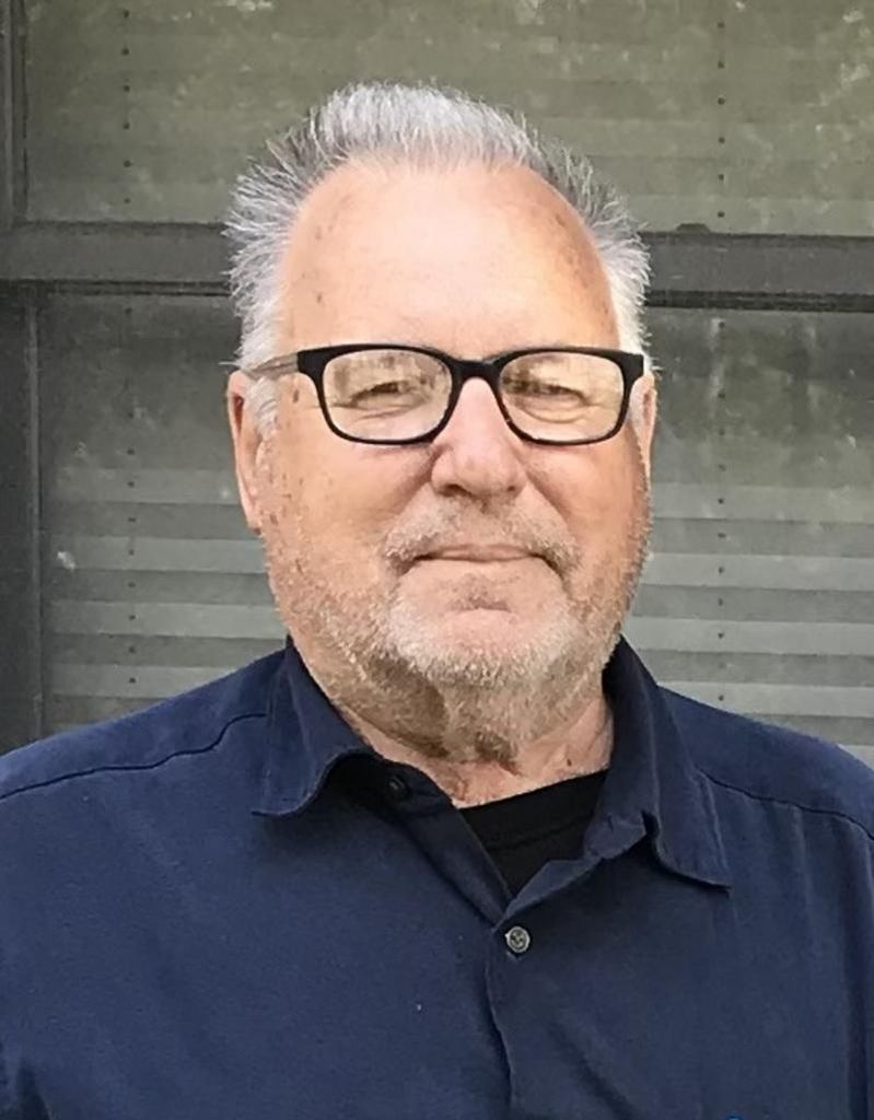 Carl Bednarski Profile Photo