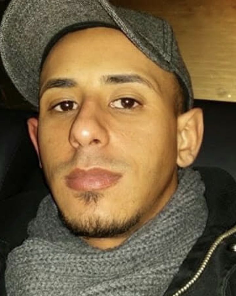 Travis Roberts Profile Photo