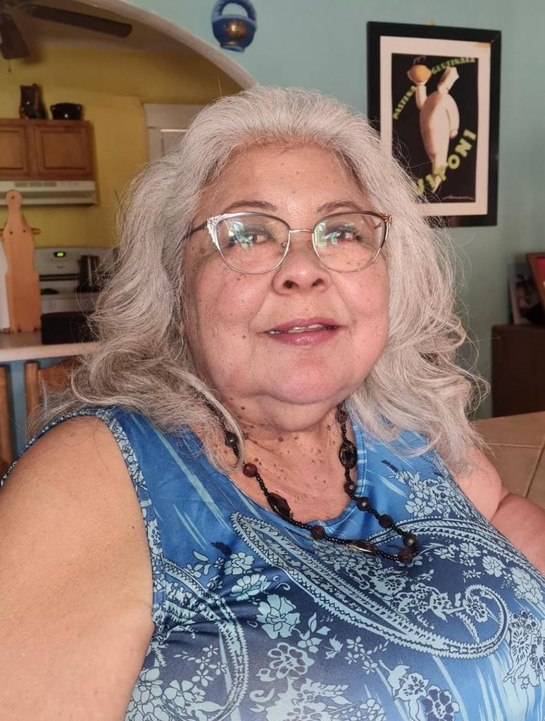 Rosie Rabago Lopez Profile Photo