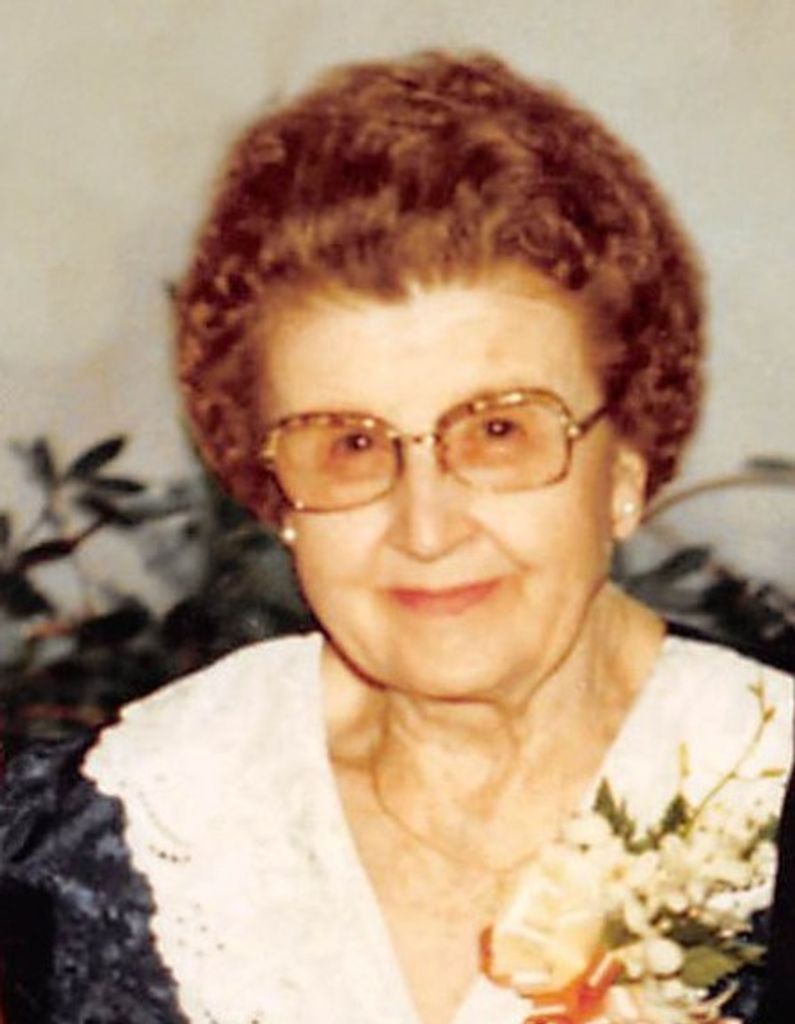 Mona Englert Profile Photo