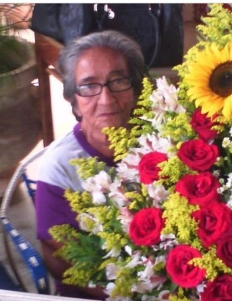 Rosa Gutierrez de Cubillan "Chona"