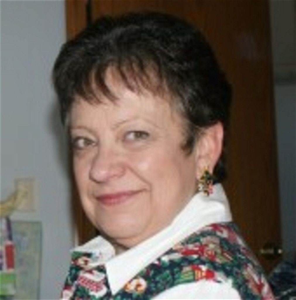 Sally Hall Profile Photo