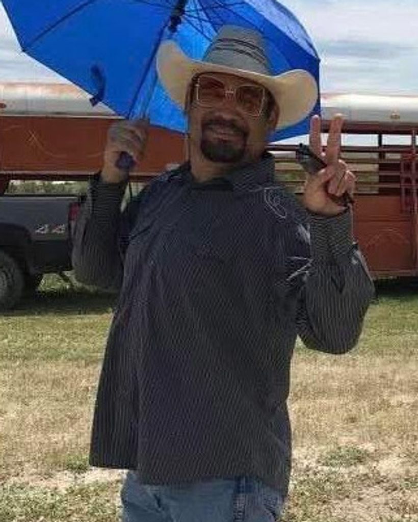 Willard Emerson Henry, Jr. "JR" Profile Photo