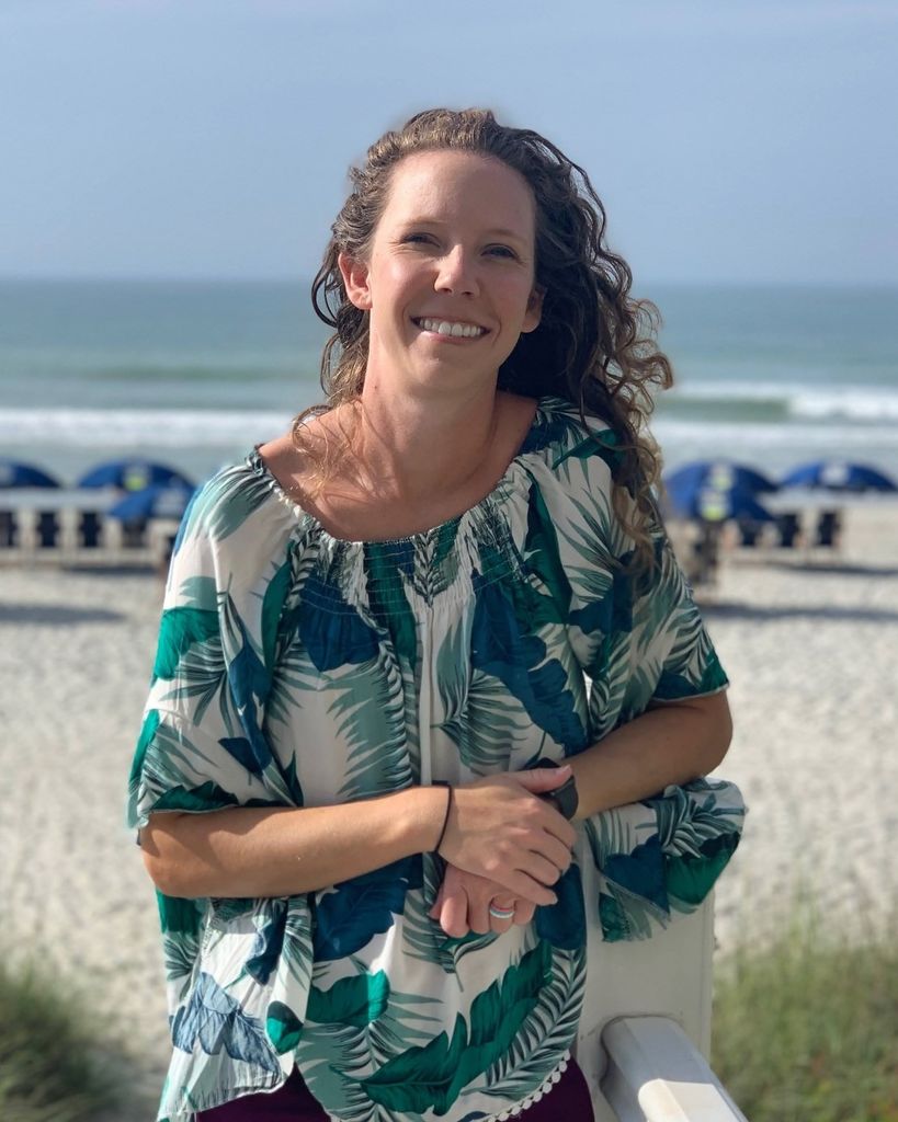 Elizabeth Adams Profile Photo