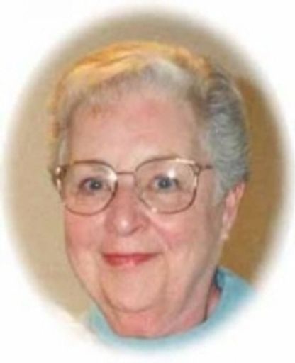 Shirley Wickham photo gallery thumbnail 1 of 1