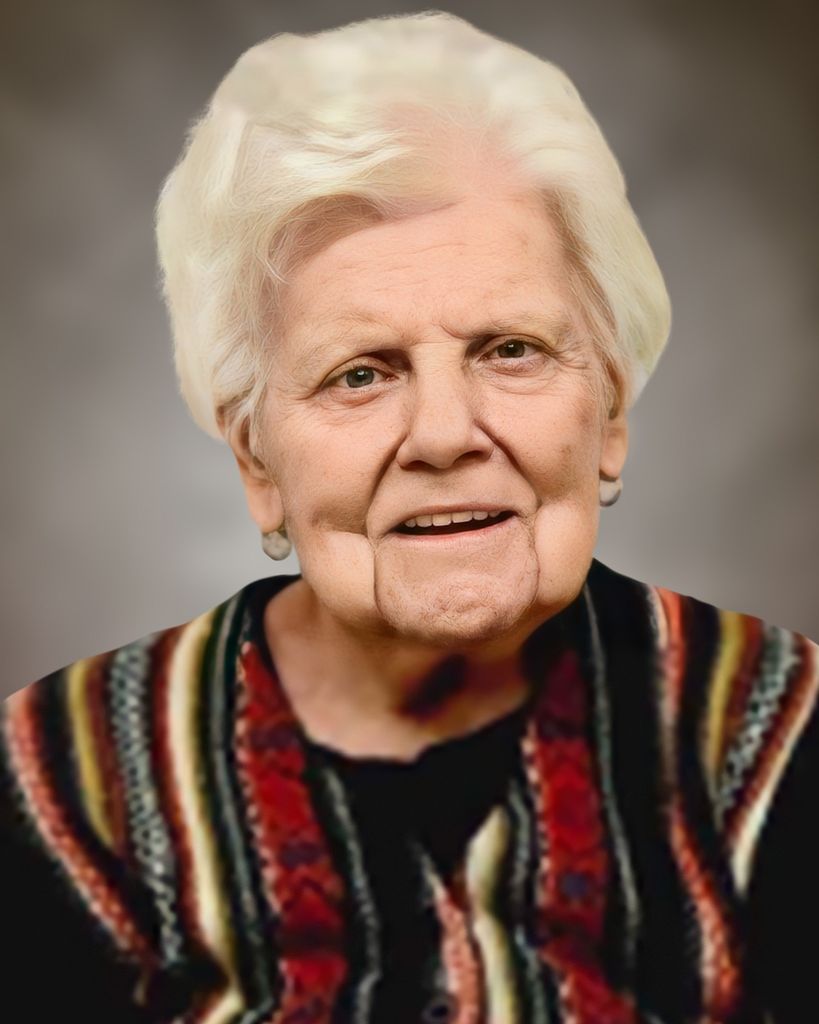 Marie-Paule Deschâtelets née Louis-Seize Profile Photo