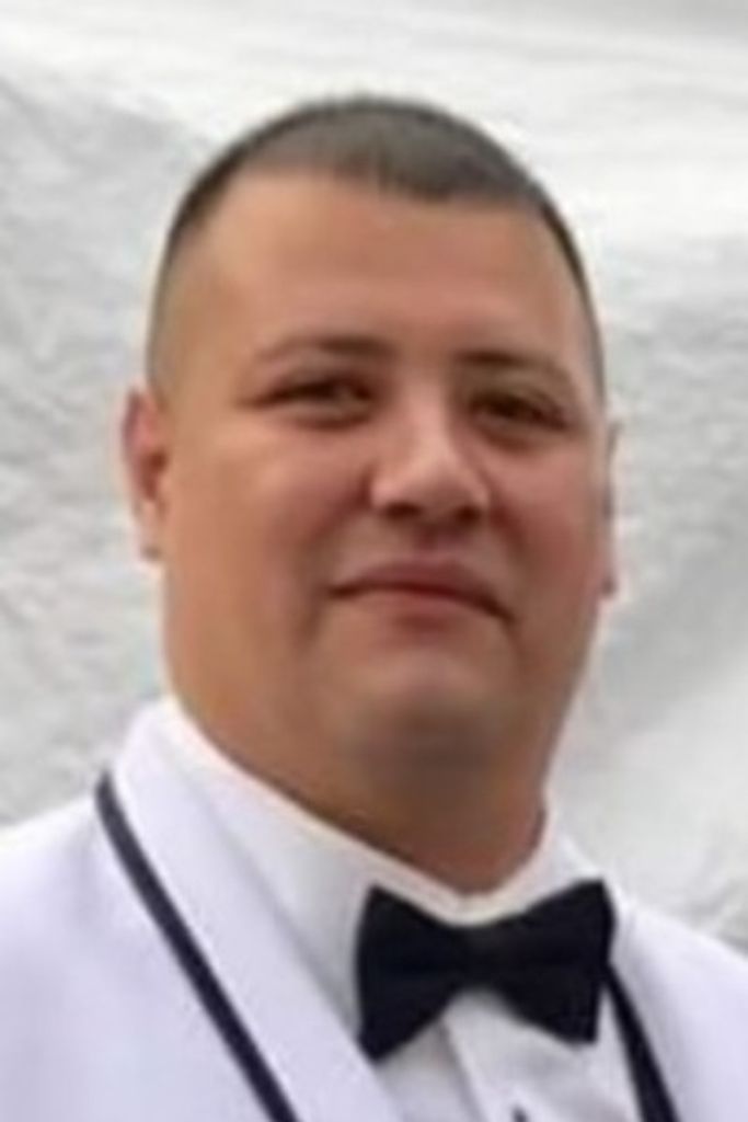 Jaime Joseph Latina Profile Photo