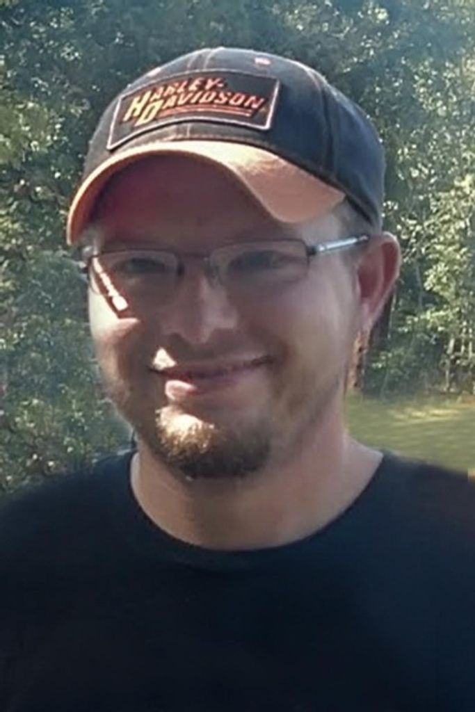 Thomas "Tj" Davis Profile Photo