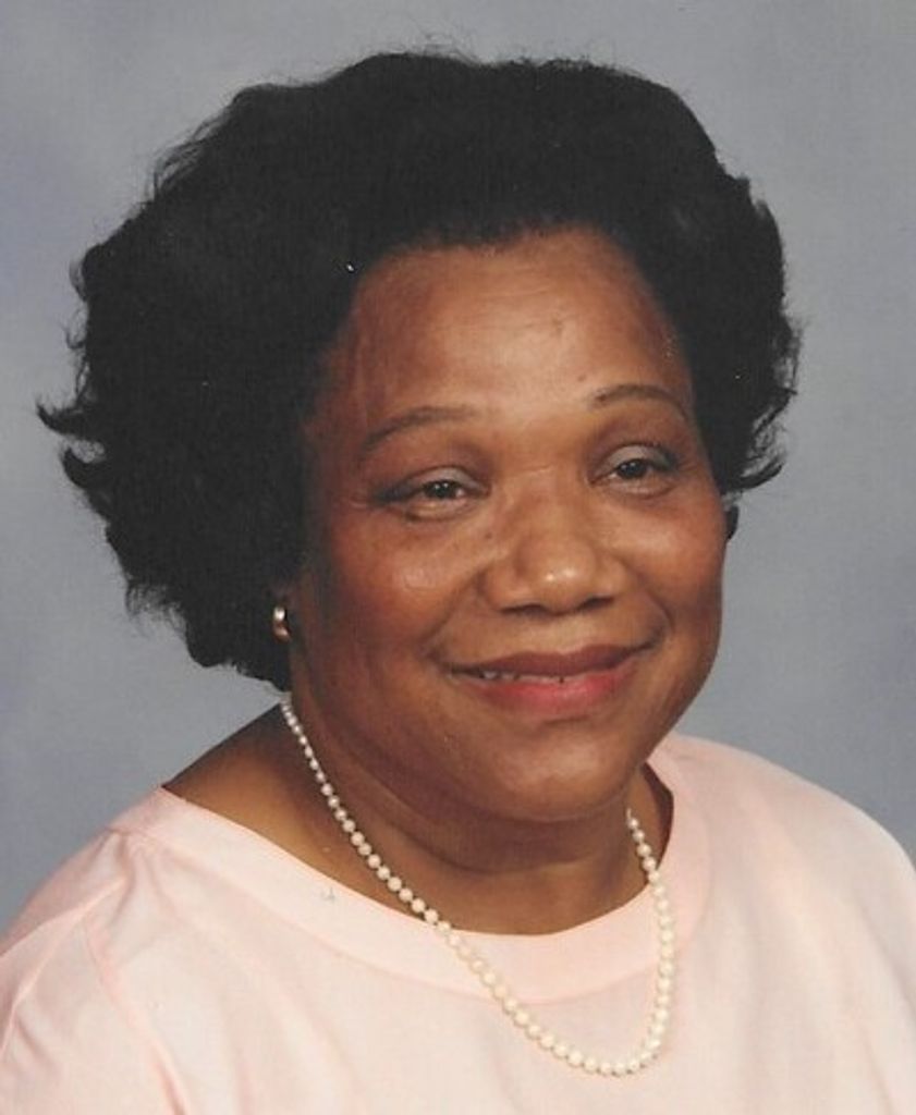 Annie Johnson Lynton Profile Photo