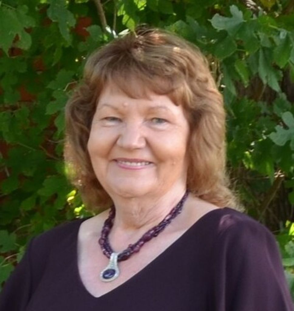 Evelyn Colster Profile Photo