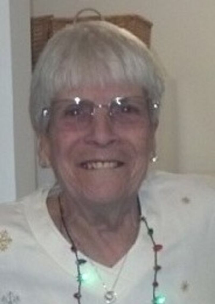 Lynne Fisher Profile Photo