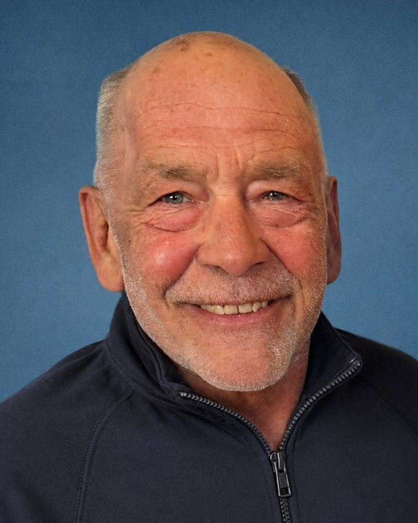 Frank Rueschenberg Profile Photo