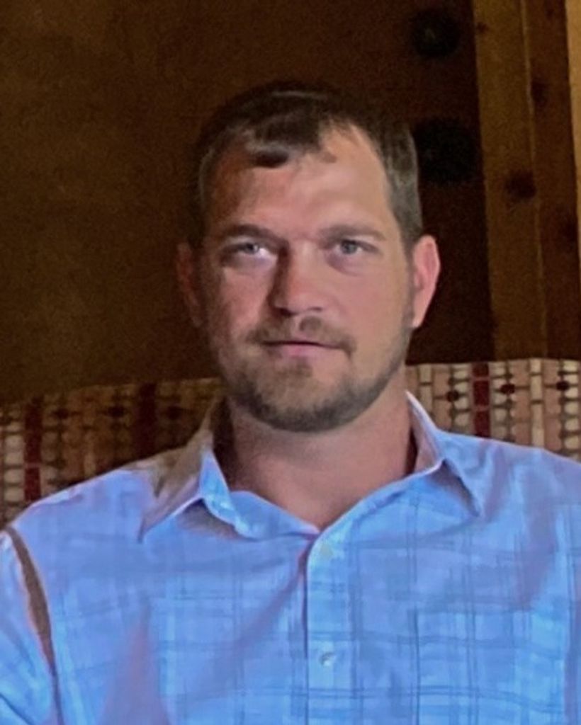 Dustin Allen DeRoche Profile Photo