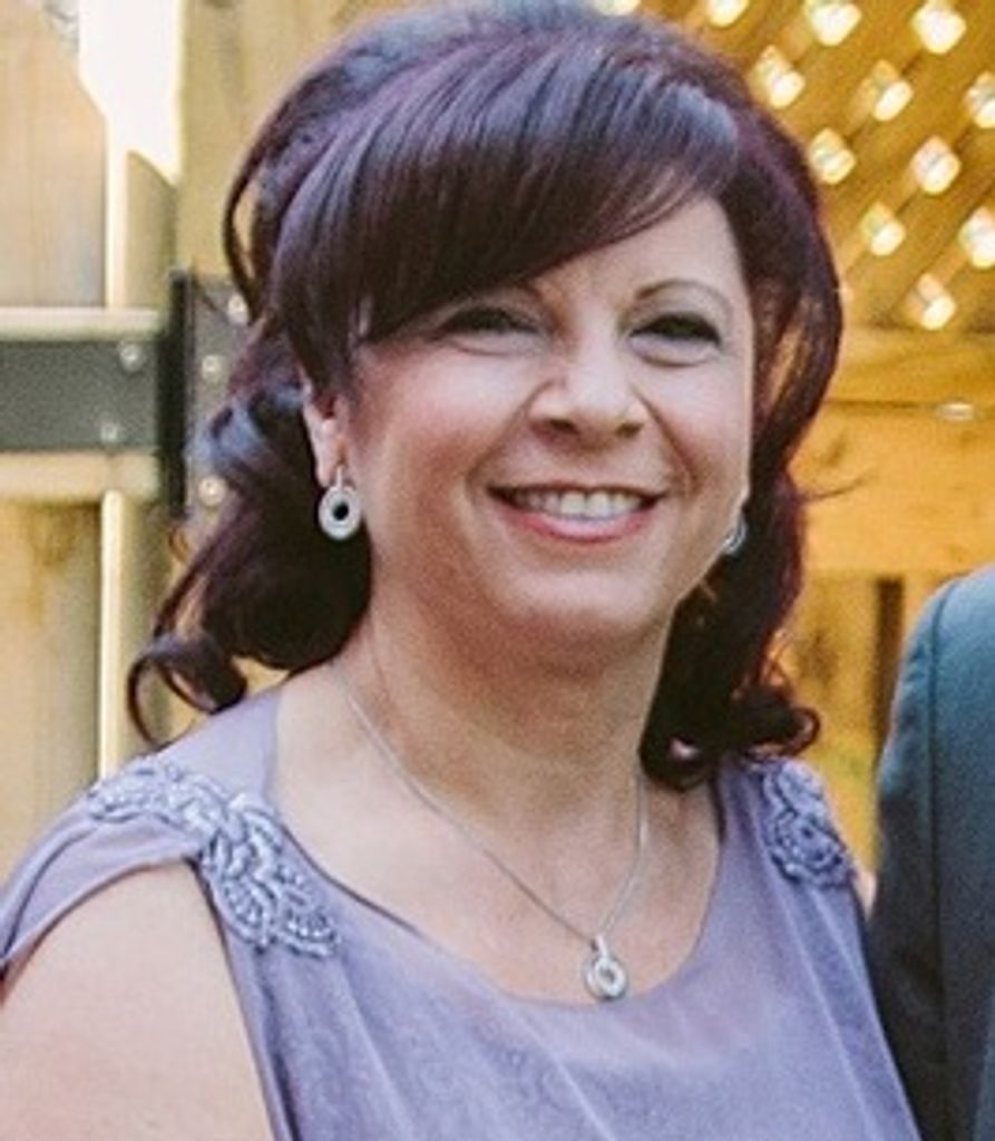 Anna Molella