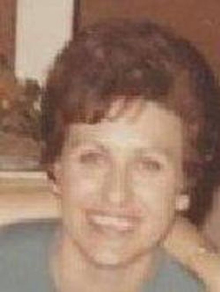 Vivian (Wolff) Daugherty