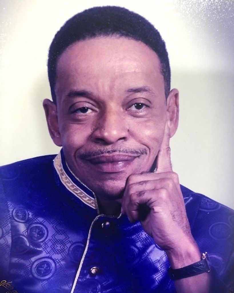 Ricardo Edward Lang Profile Photo