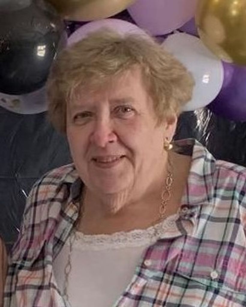 Wava Kurth