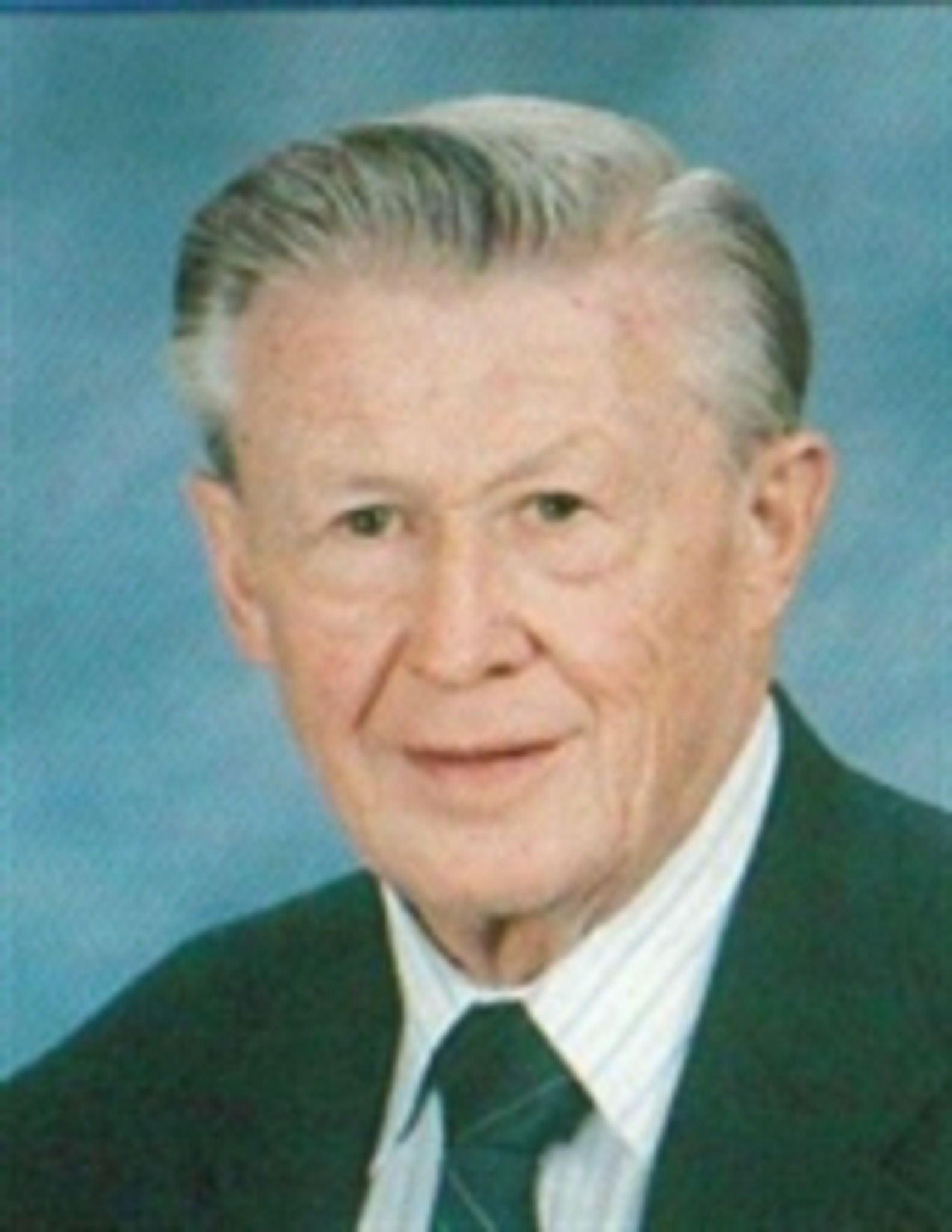 Kenneth H. Shons photo gallery image 1 of 2