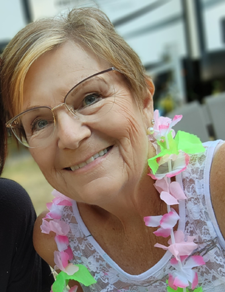 Rosemary (Vanwyk) Ross