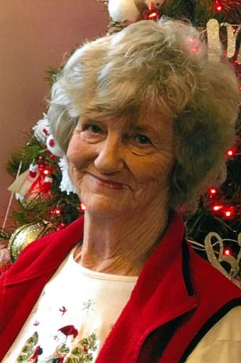 Photo of Carolyn Jean Perry