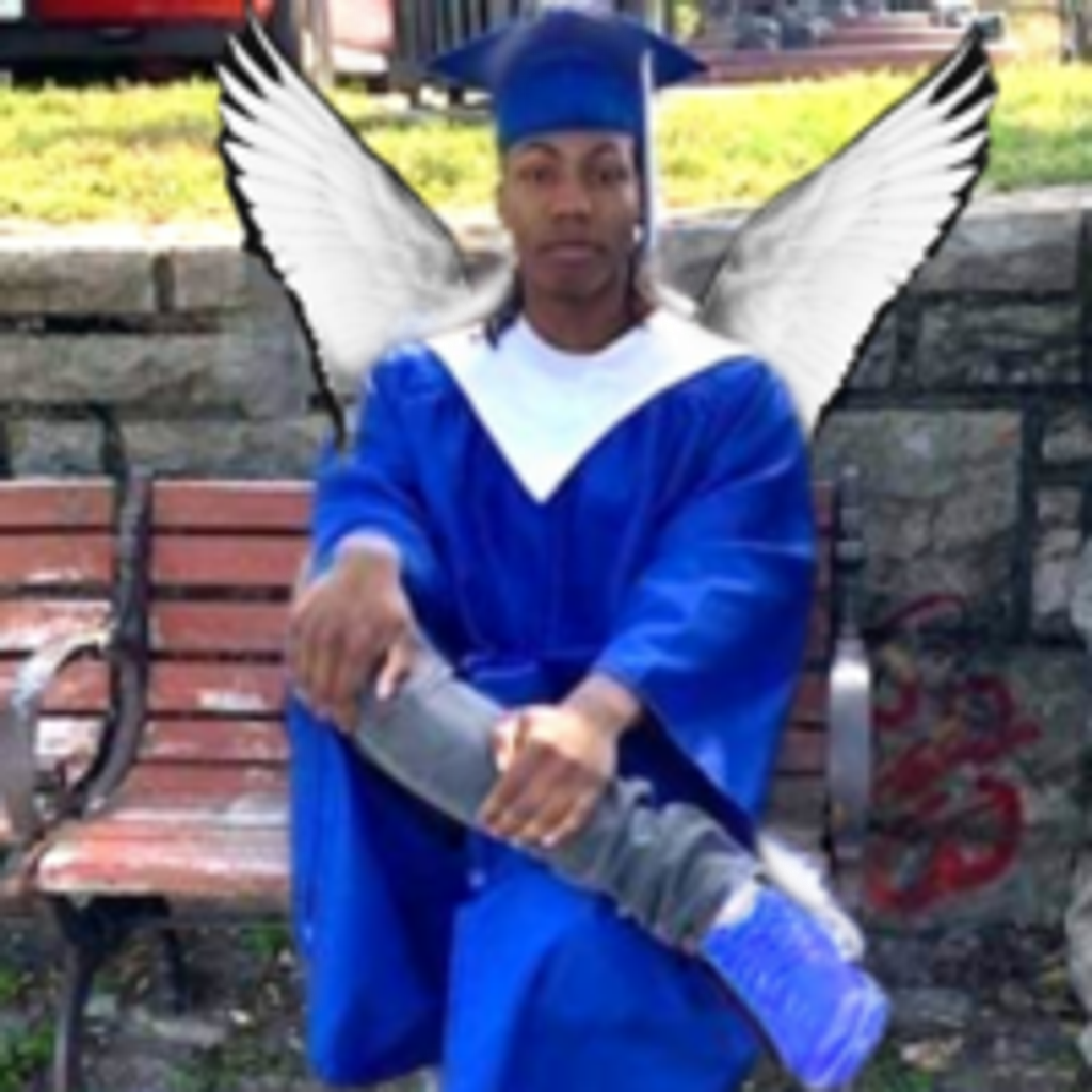 Deveon E. Edwards Profile Photo