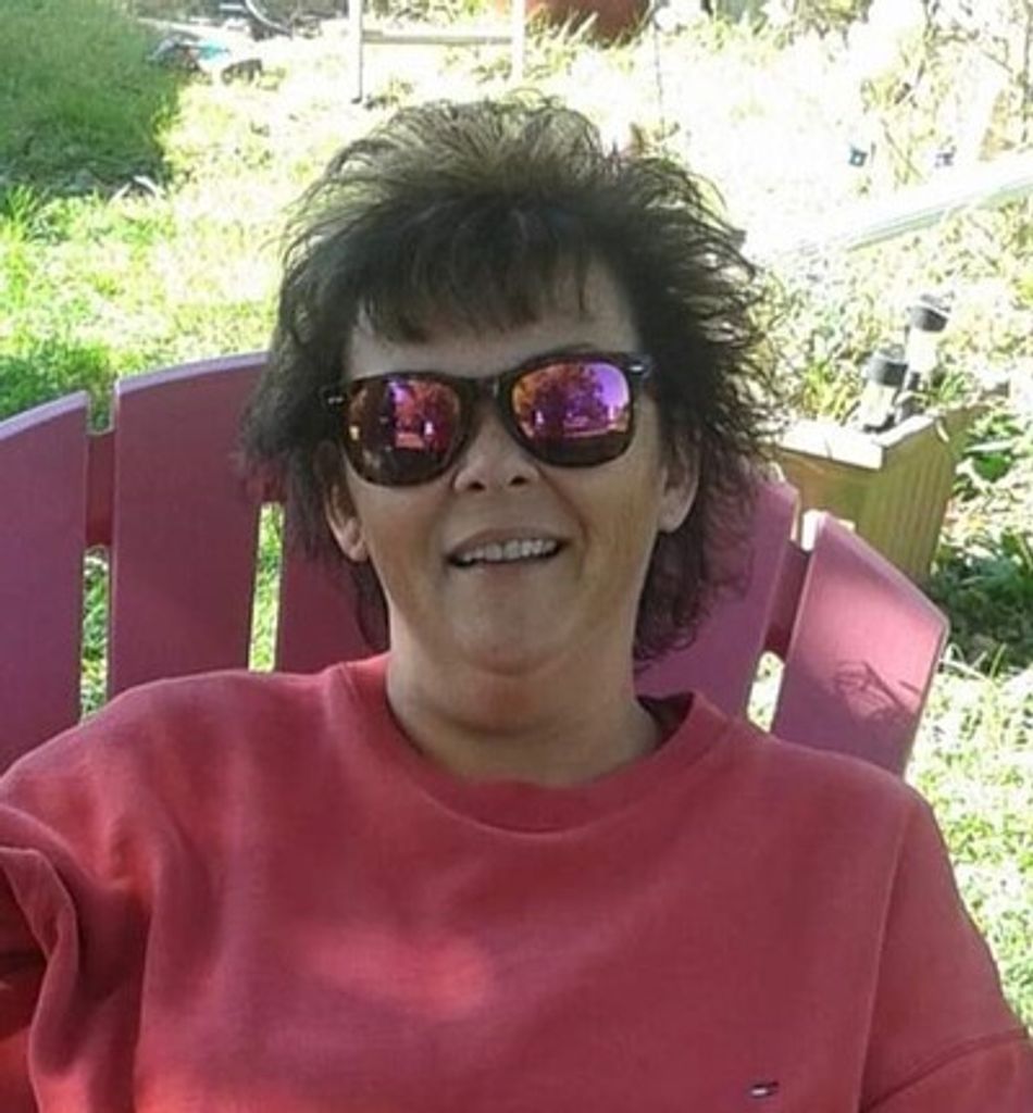 Tammie Sue Jones Profile Photo