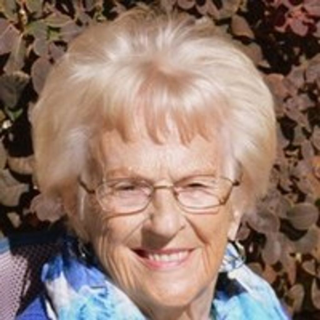 Marjorie E Weierick