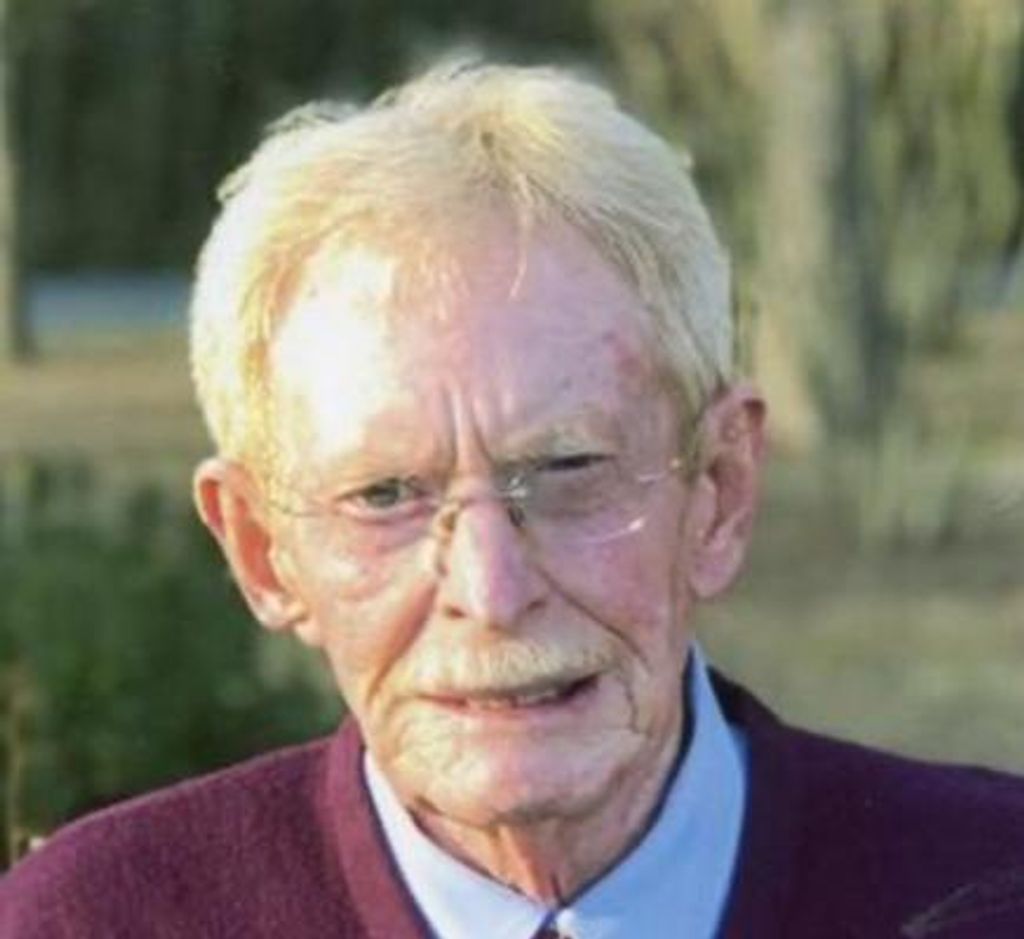 Oliver Yates Stephens Profile Photo