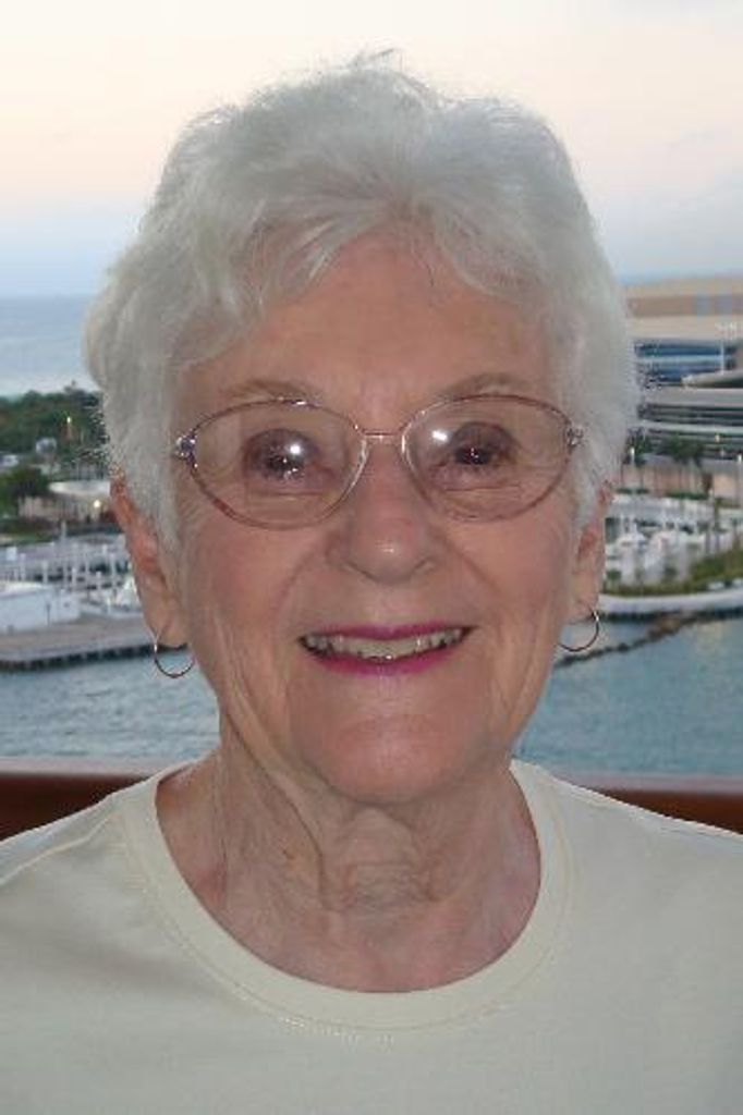 Dorothy Mcfadden Profile Photo