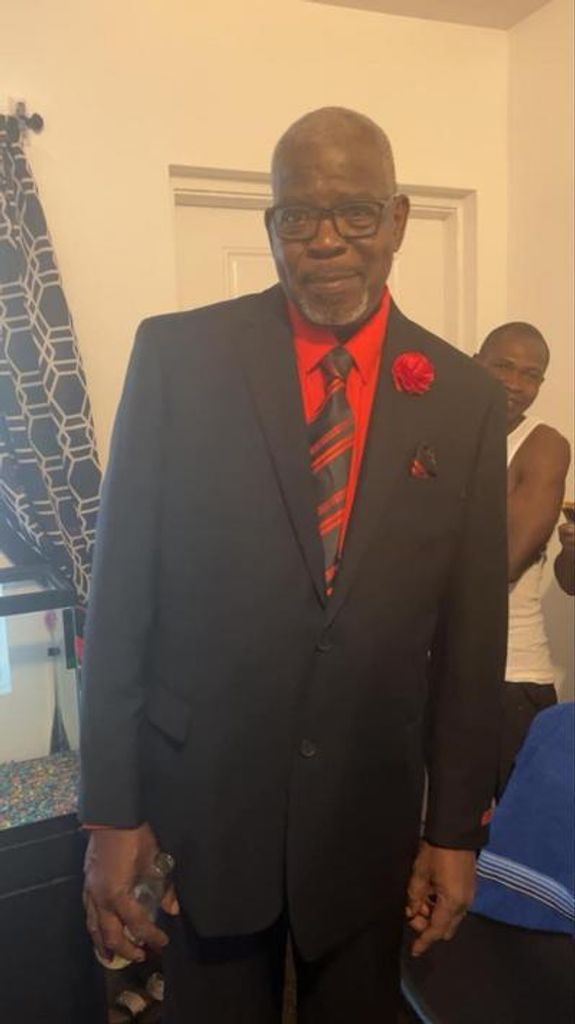 Robert Lee Brown Profile Photo