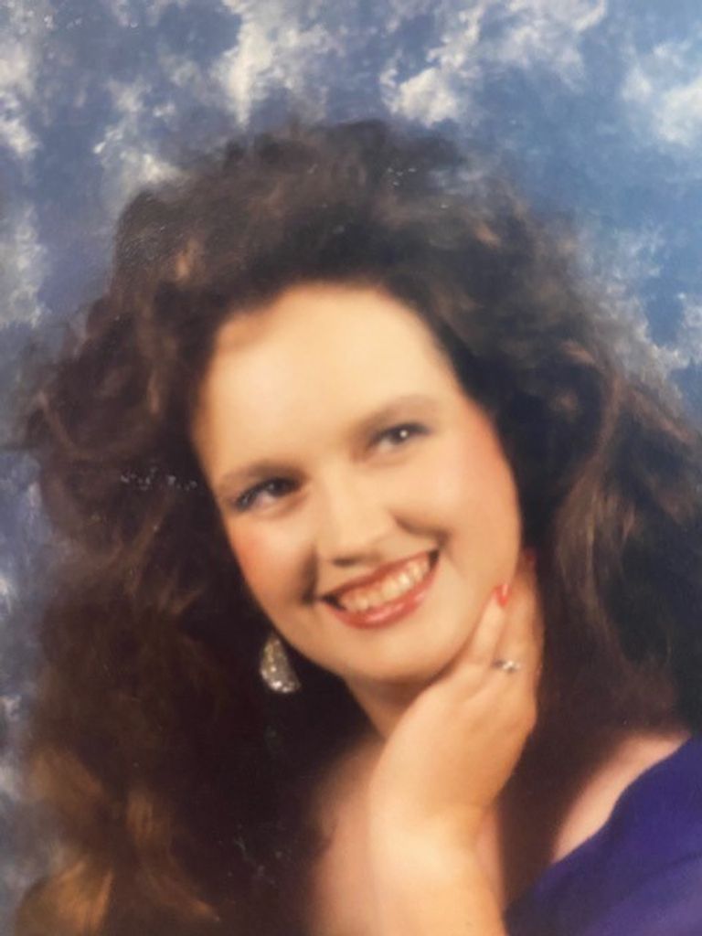 Lorri Couch Profile Photo
